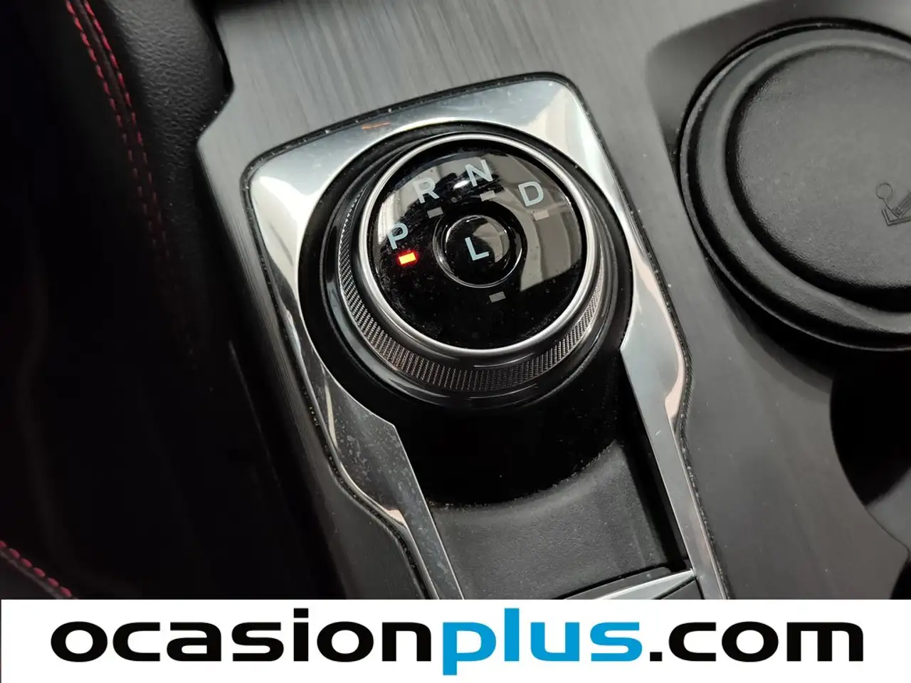 Ford Kuga 2.5 Duratec PHEV ST-Line X 4x2 — Vehicle gallery 5