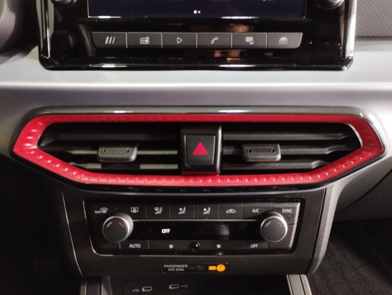 SEAT Ibiza 1.0 TSI S&S FR XS 115 — Galerie du véhicule 18