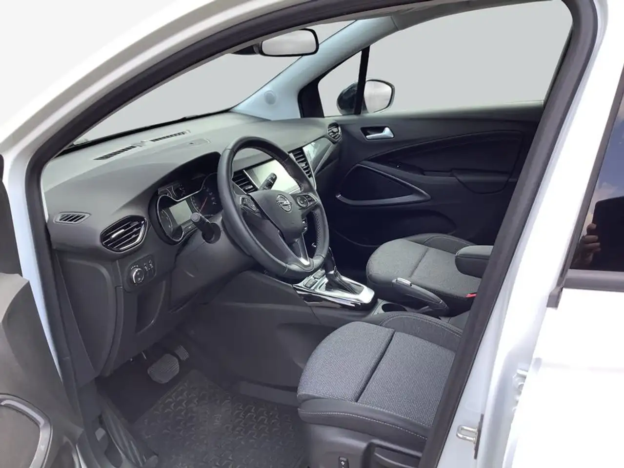 Opel Crossland Crossland 1.2 Automatik Enjoy*NAVI*180RFK*LED* — Galería del vehículo 9