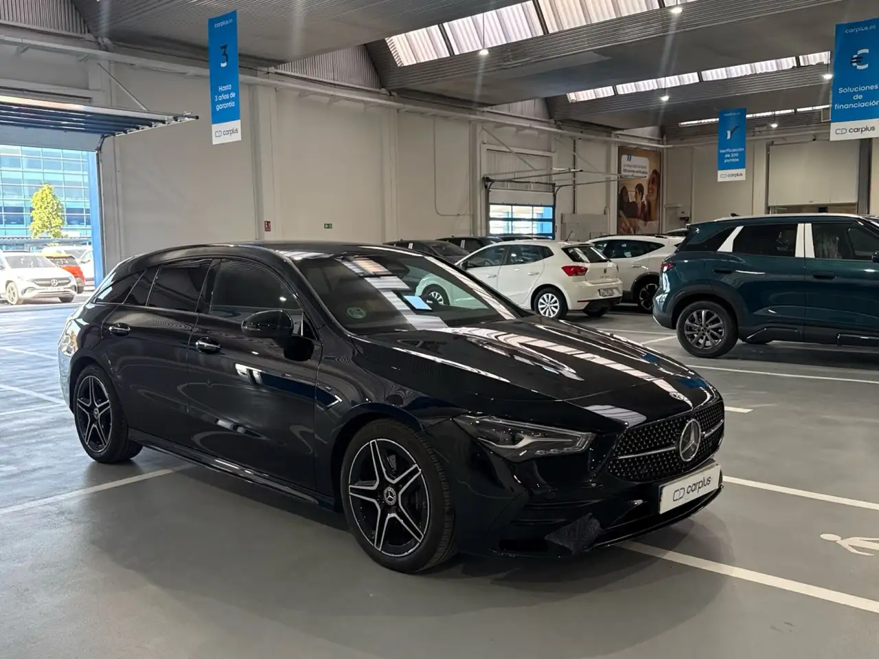 Mercedes-Benz CLA 200 Shooting Brake 200d 8G-DCT — Galerie du véhicule 2