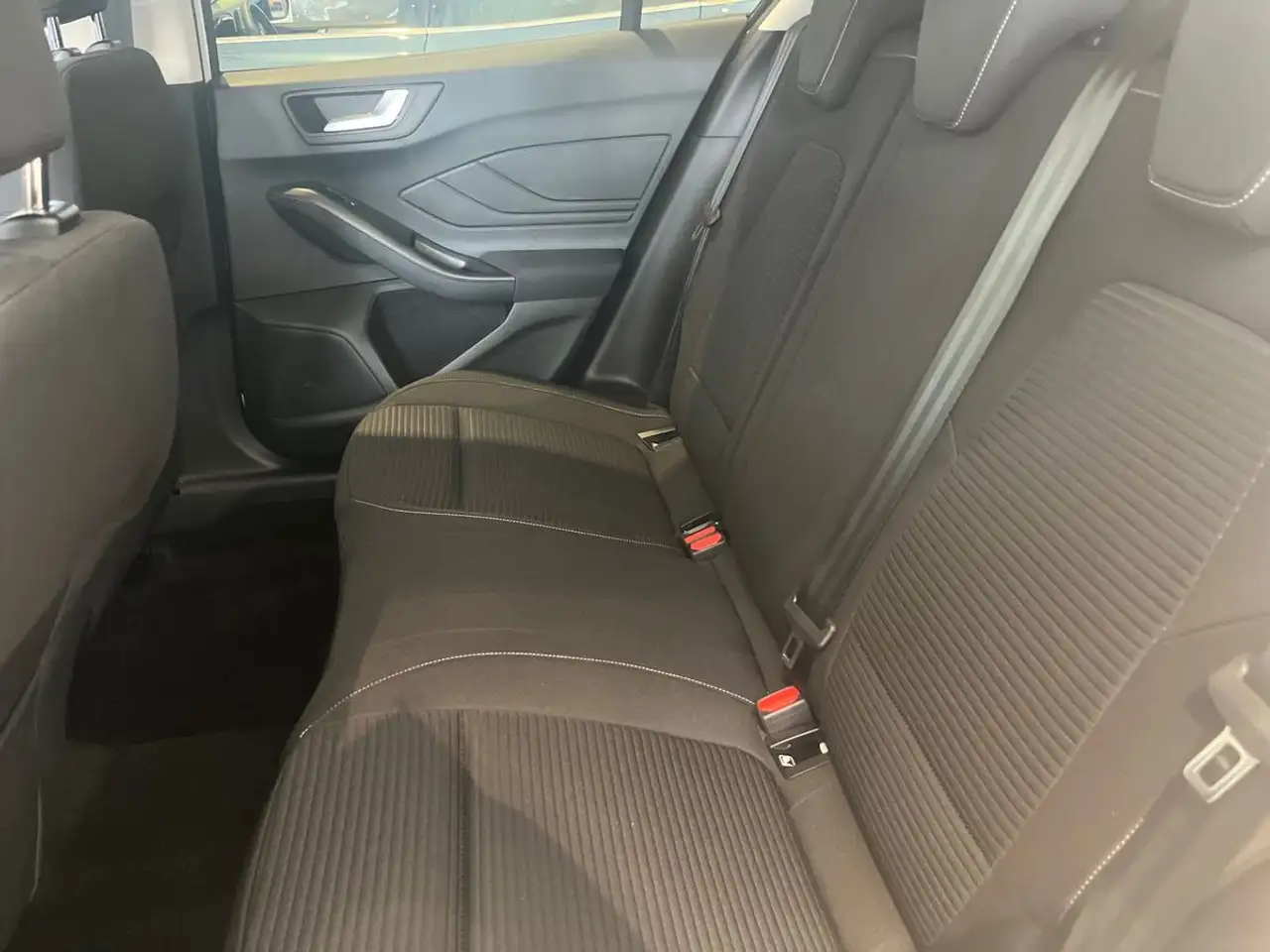 Ford Focus Titanium — Galerie du véhicule 8