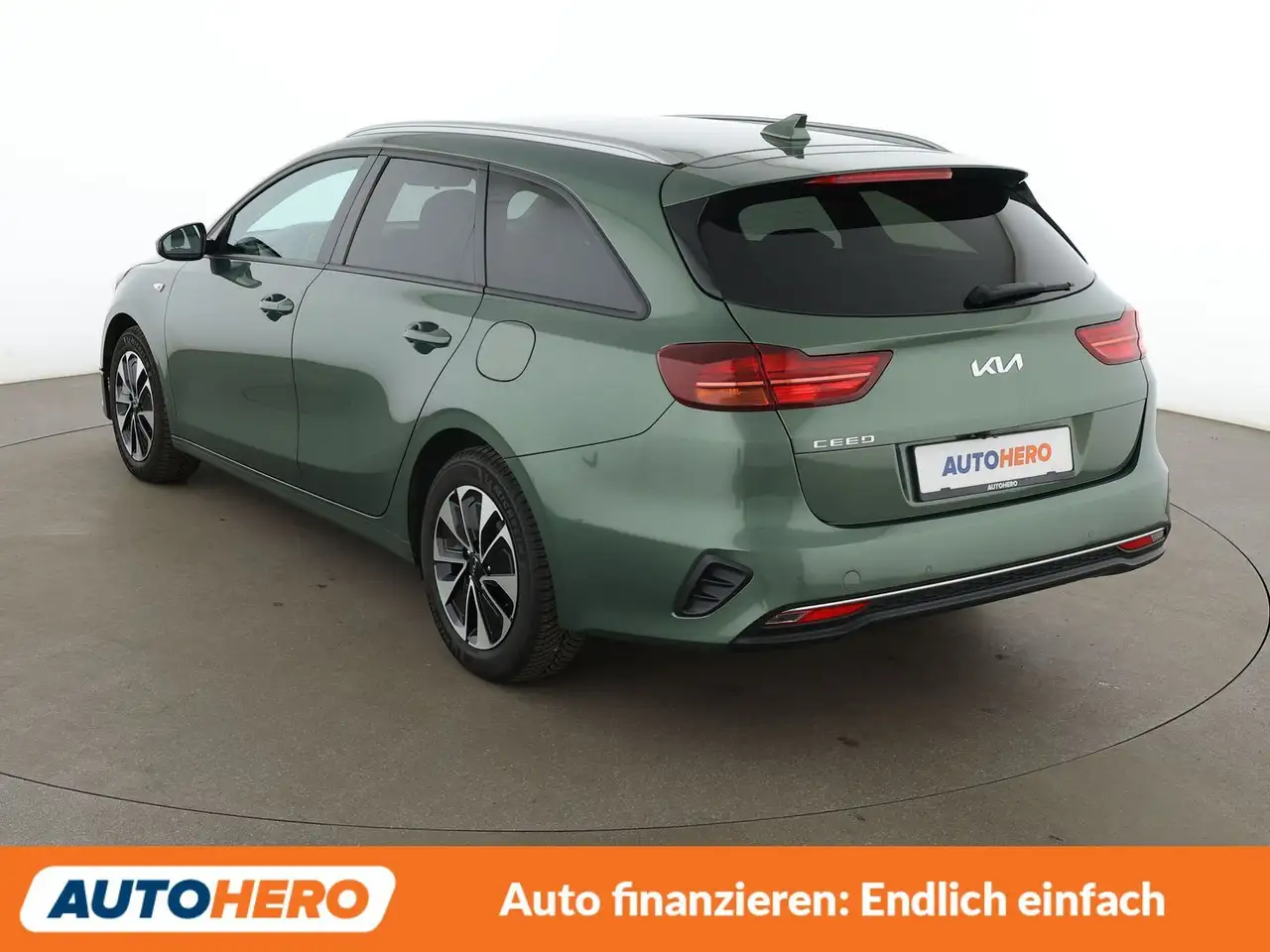 Kia Ceed / cee'd 1.5 TGDI Aut*NAVI*TEMPO*CAM*PDC*SHZ* — معرض صور السيارة 4