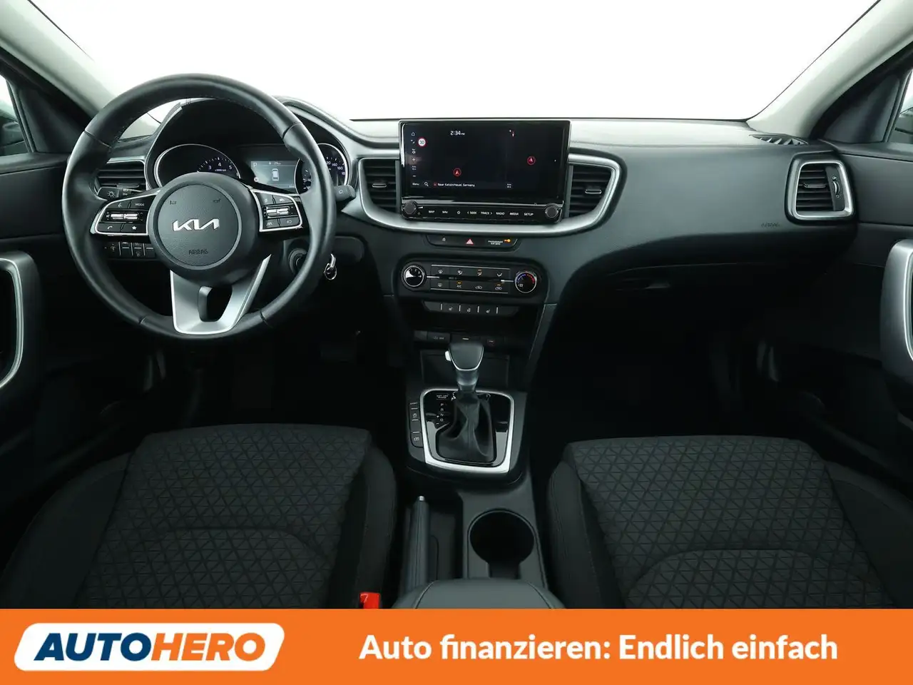 Kia Ceed / cee'd 1.5 TGDI Aut*NAVI*TEMPO*CAM*PDC*SHZ* — معرض صور السيارة 12