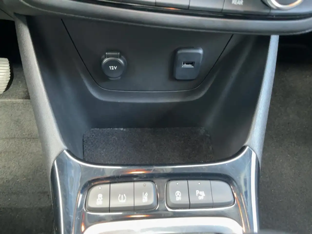 Opel Crossland 1.2 Turbo Enjoy LED+SHZ+Fernlichtass. — Vehicle gallery 16