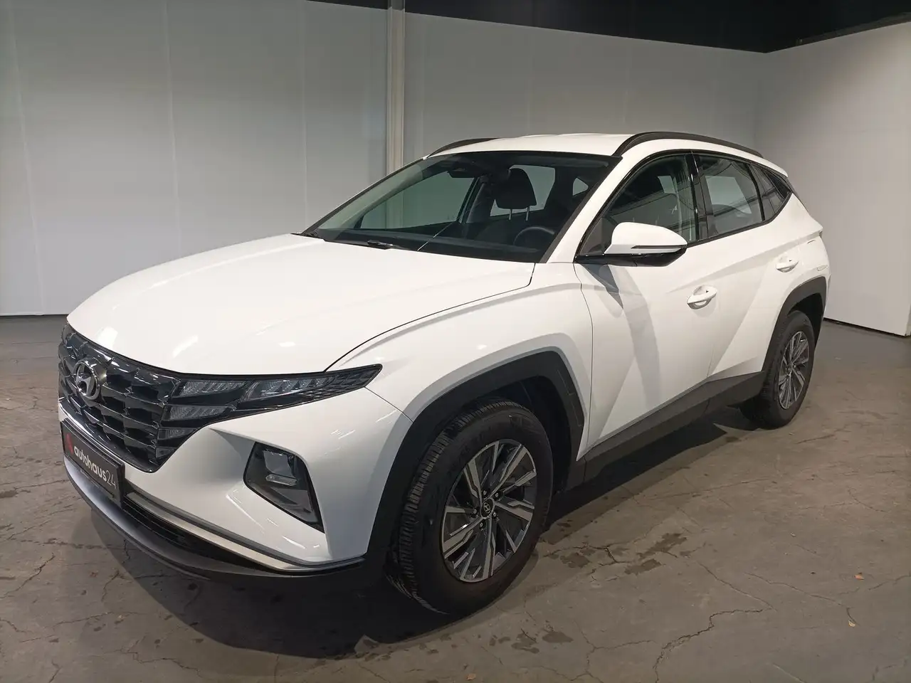 Hyundai TUCSON 1.6 T-GDI Select Navi|PDC|Kamera|SHZ — Galería del vehículo 3