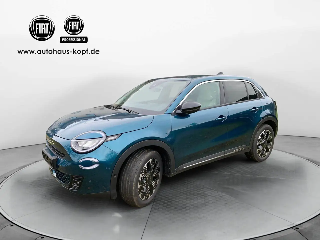 Fiat 600 La Prima Hybrid 81 kW — Steinach