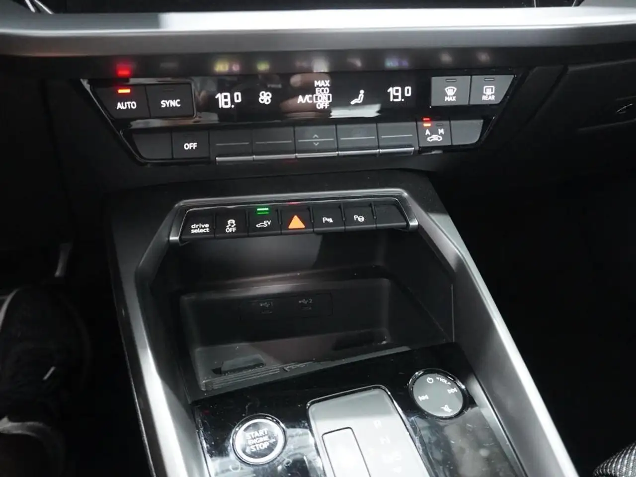 Audi A3 SB 40 TFSIe Genuine S tronic — معرض صور السيارة 18