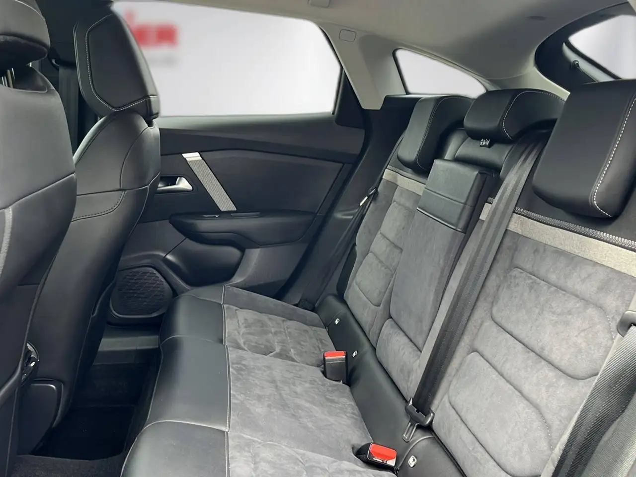Citroen C4 Max — Vehicle gallery 9