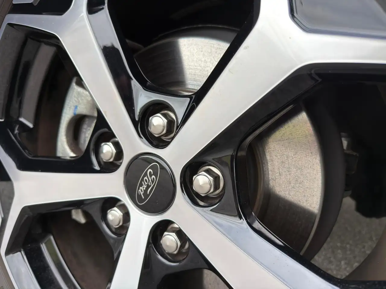Ford Puma ST-Line 1.0 Autom. FaceLift Kamera B&O Navi — معرض صور السيارة 7