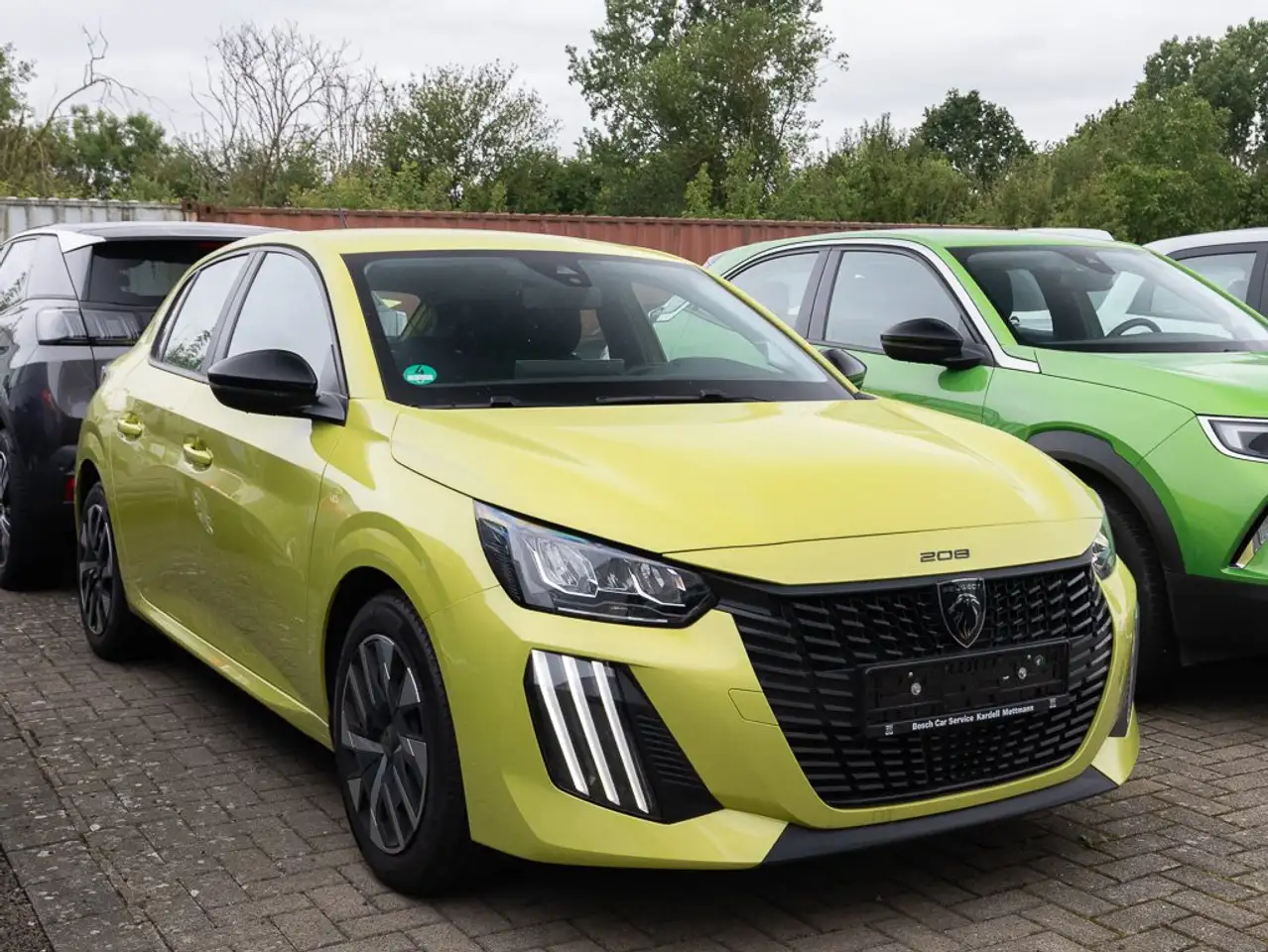 Peugeot 208 PureTech 75 Active +PDC+KLIMA+BC+TEMPO+ — Galerie du véhicule 3