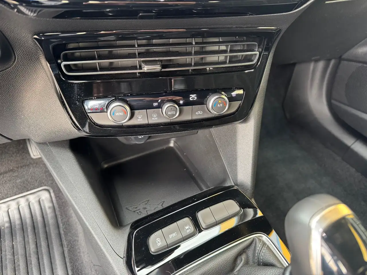 Opel Mokka 1.2 Turbo 96kW 130 PS GS-Line + AHK — Vehicle gallery 13