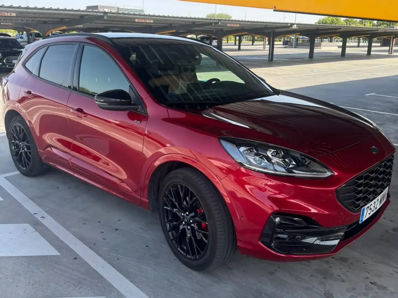 Ford Kuga Kuga 2.5 Duratec PHEV ST-Line X 4x2 ST-Line X — Galerie du véhicule 6