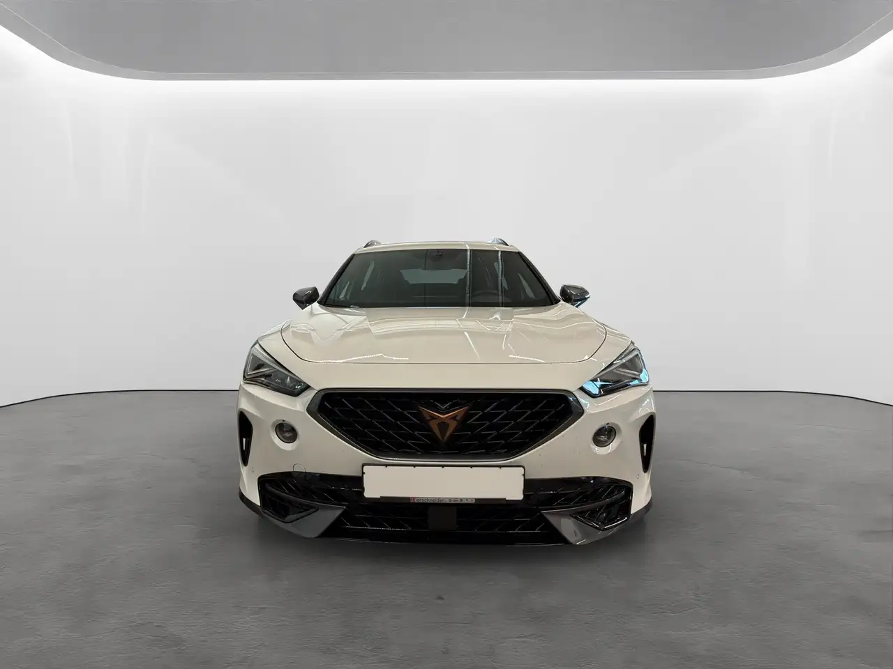 CUPRA Formentor 2.0 TSI DSG 4Drive VZ LED+NAVI+BEATS+19 — معرض صور السيارة 3
