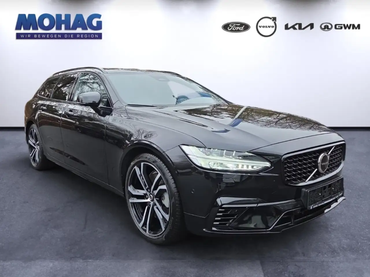 Volvo V90 T6 Plug-In Hybrid AWD Plus Dark mit Luftfw.,Panora — Galería del vehículo 2