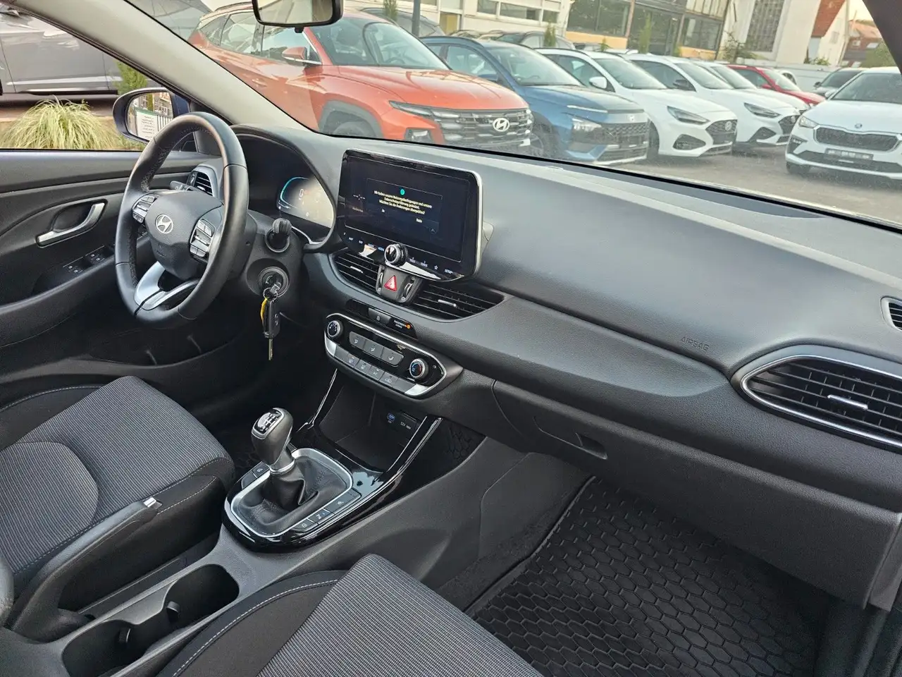 Hyundai i30 1,0 T-GDI Fastback Smart — معرض صور السيارة 14