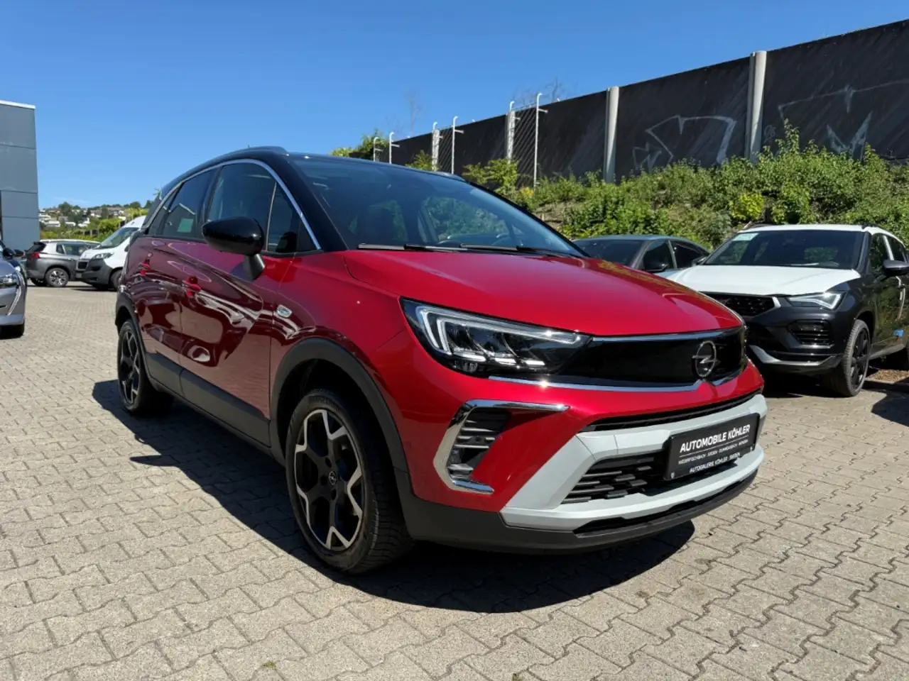 Opel Crossland Ultimate Paket Automatik Panoramadach — معرض صور السيارة 4