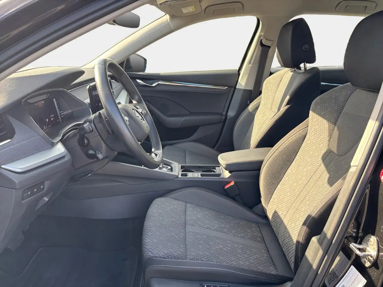 Skoda Octavia Combi 1.5 TSI DSG+LED+HeadUp+SHZ+ACC — Vehicle gallery 8