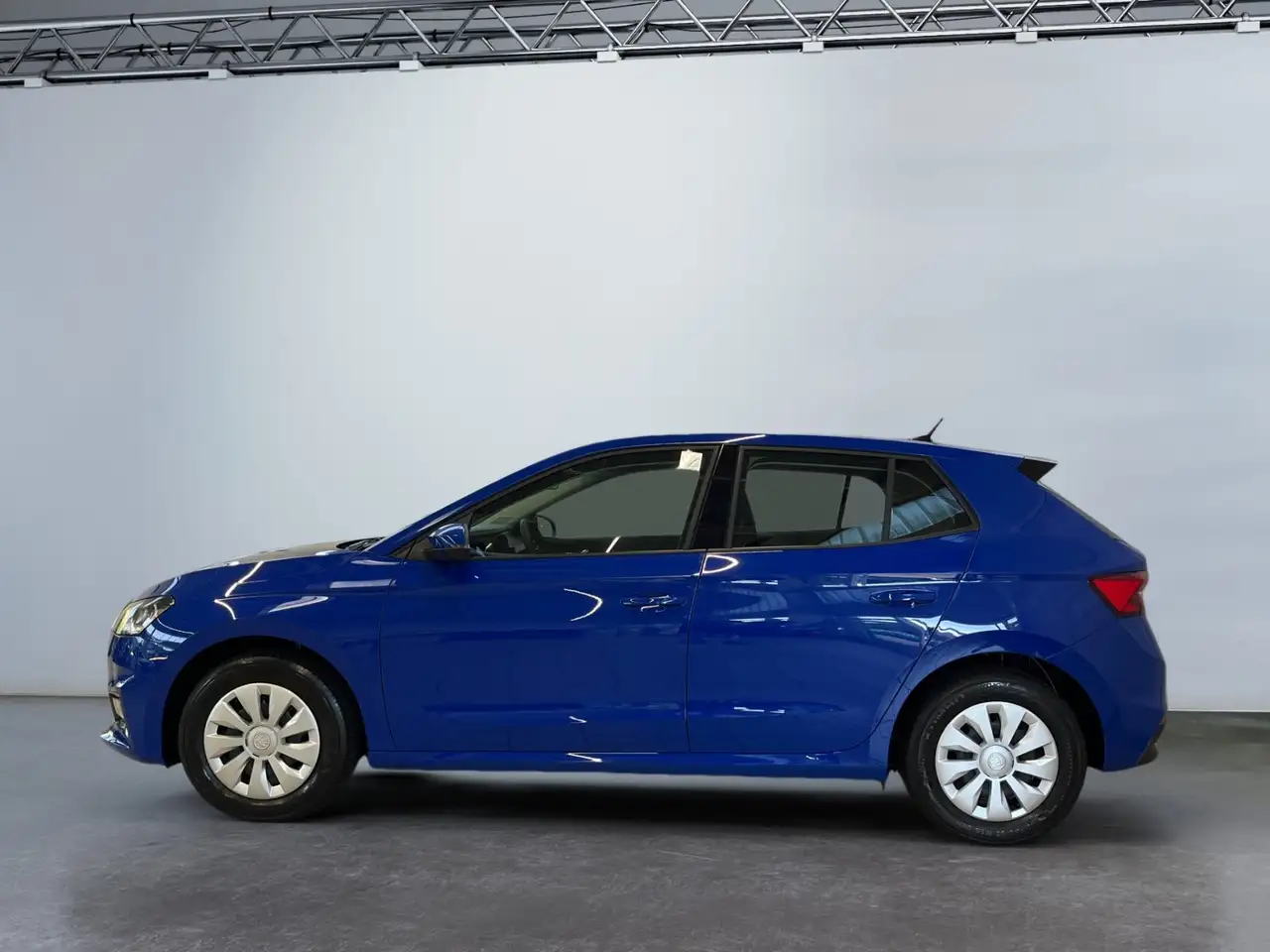 Skoda Fabia Selection 1.0 TSI KlimaA Digitales-Cockpit — معرض صور السيارة 5