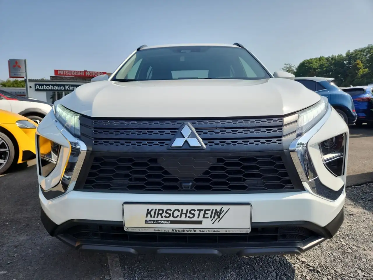 Mitsubishi Eclipse Cross Plug-In Hybrid Basis Offroad-Paket — Galería del vehículo 4