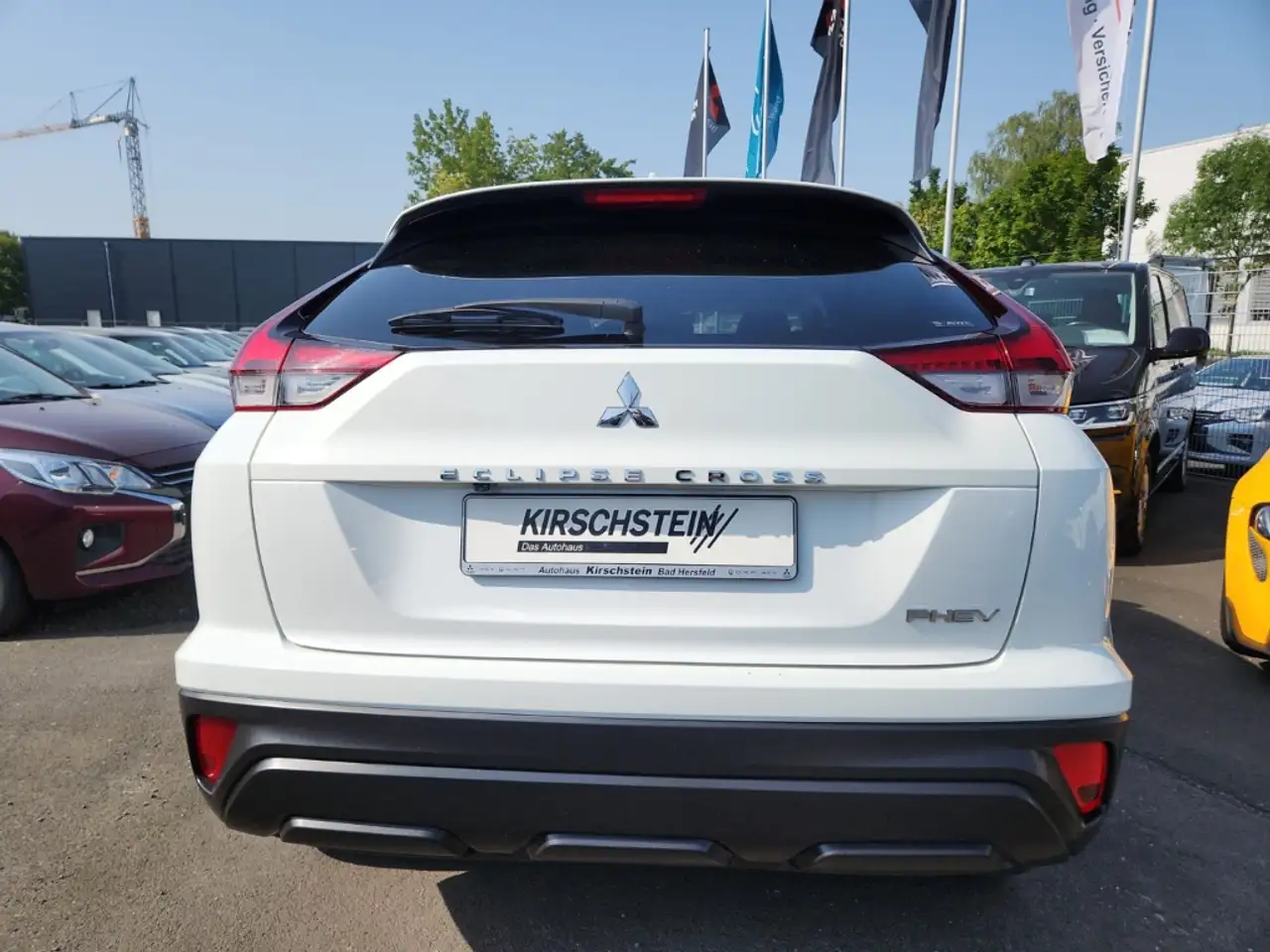 Mitsubishi Eclipse Cross Plug-In Hybrid Basis Offroad-Paket — Galería del vehículo 28