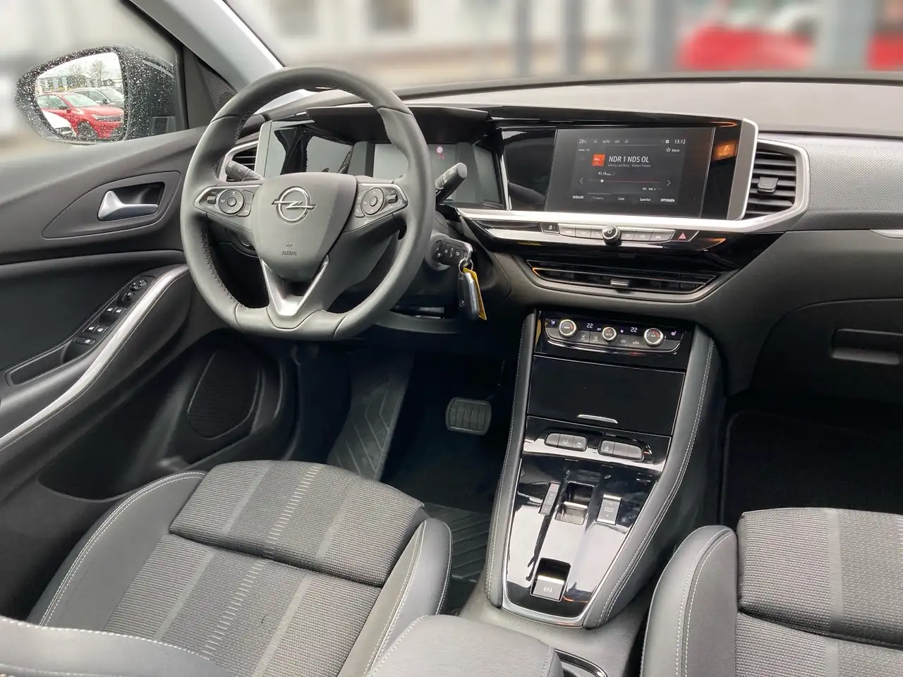 Opel Grandland 1.2 Turbo Enjoy SHZ+Kamera+LED+Tempom. — معرض صور السيارة 8