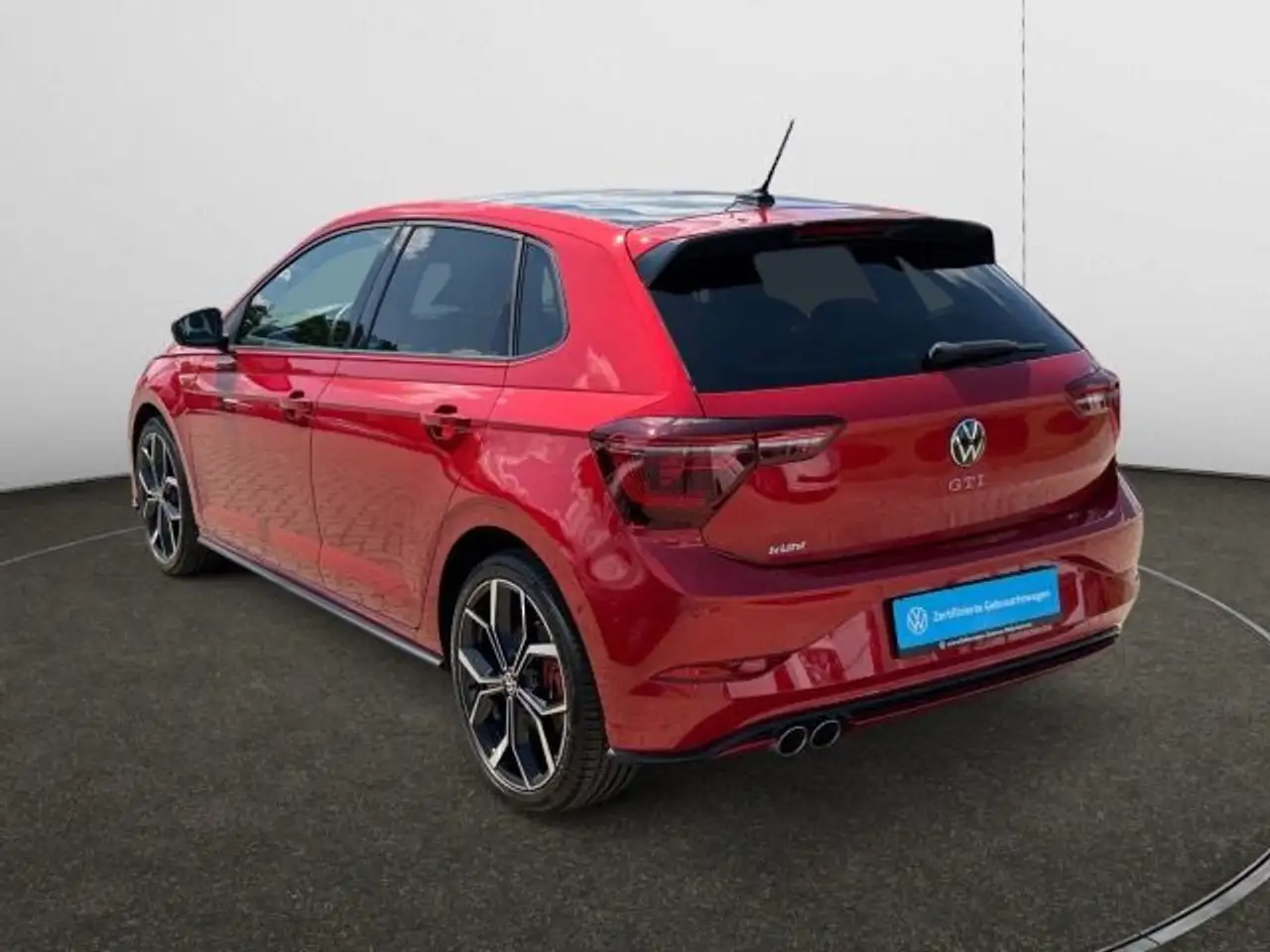 Volkswagen Polo VI 2.0 TSI DSG GTI Navi,Pano,LM18,beats,Des — معرض صور السيارة 3