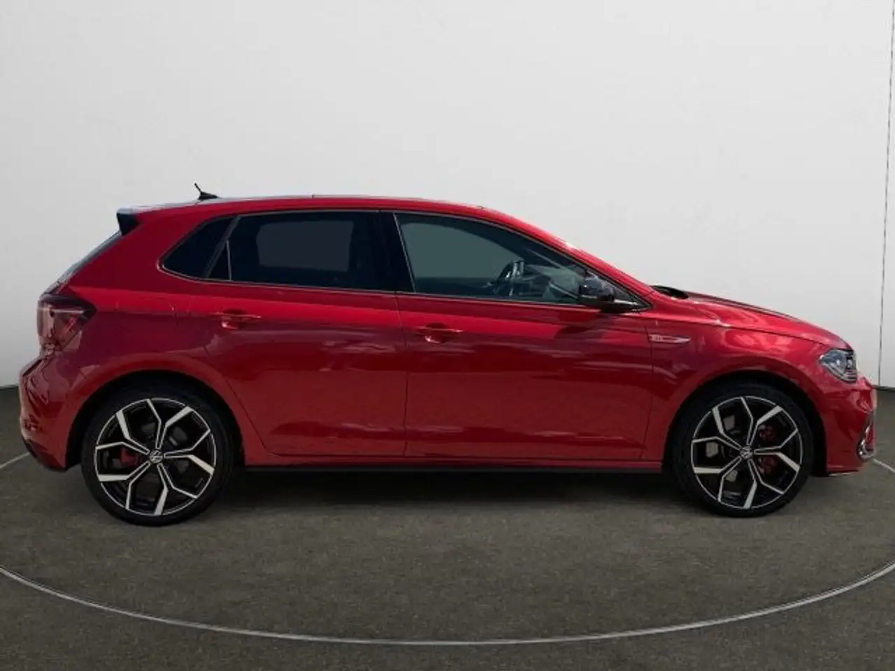 Volkswagen Polo VI 2.0 TSI DSG GTI Navi,Pano,LM18,beats,Des — معرض صور السيارة 6