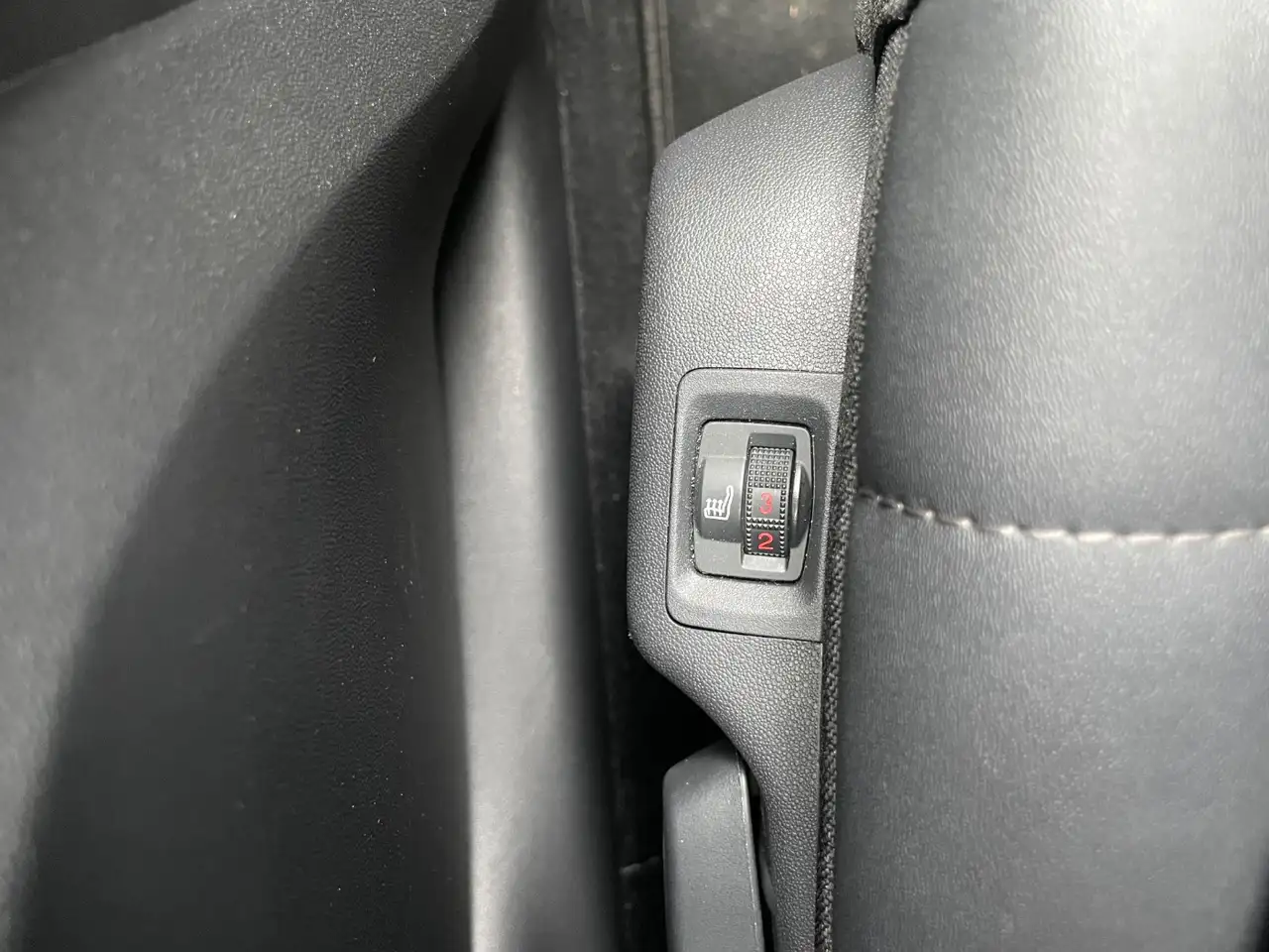 Citroen C3 Aircross 1.2 PureTech NAV*HUD*KLIMAAUT*SHZ*CAM — Galerie du véhicule 20
