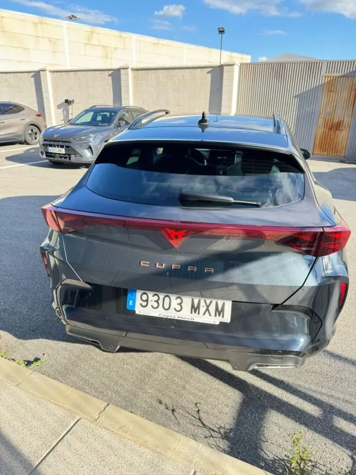 CUPRA Formentor 1.5 eTSI Launch Edition 150 DSG — Vehicle gallery 2