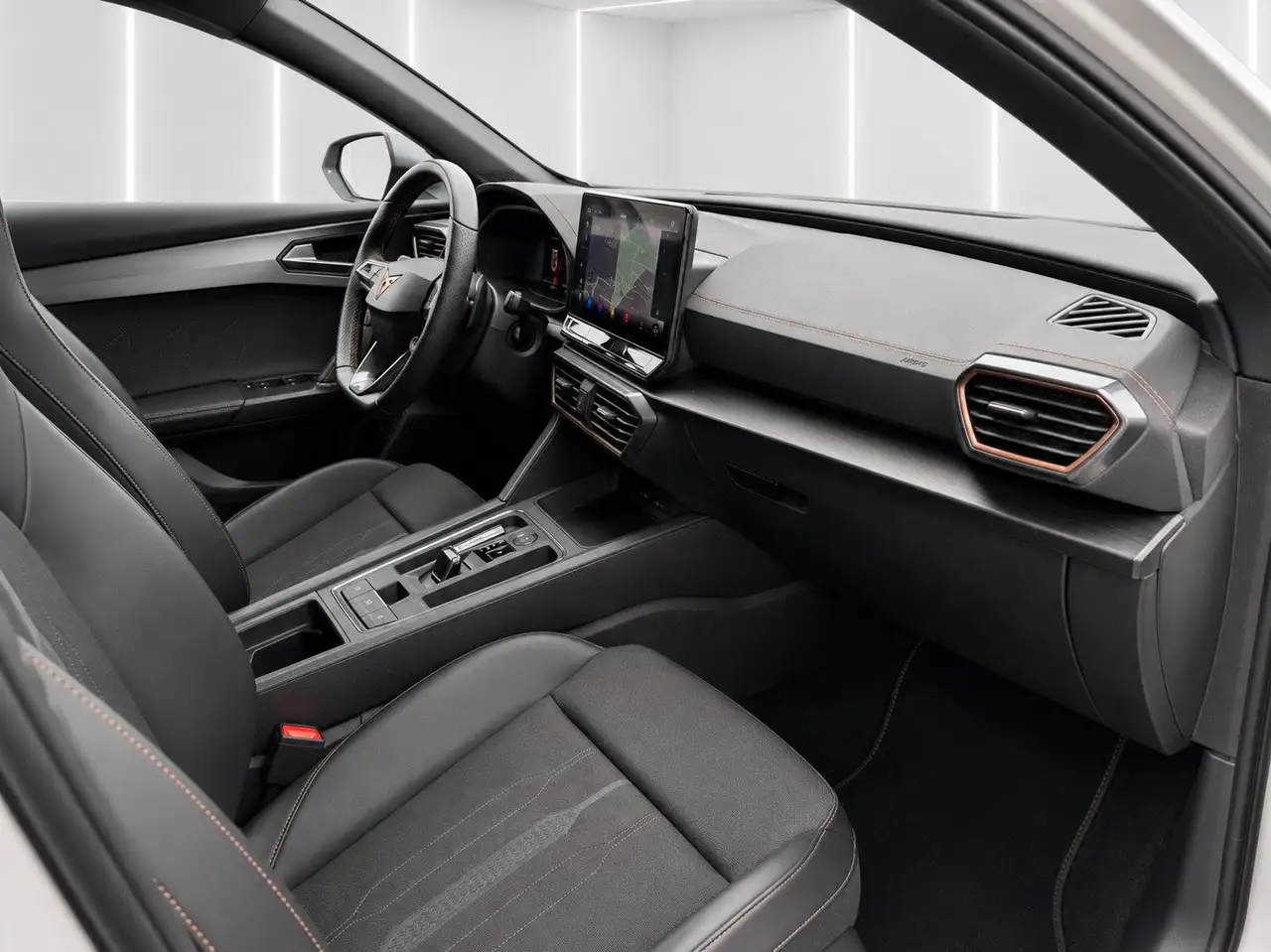 CUPRA Formentor VZ 2.0TSI 4Drive DSG*Mega-Ausstattung* — Galerie du véhicule 22