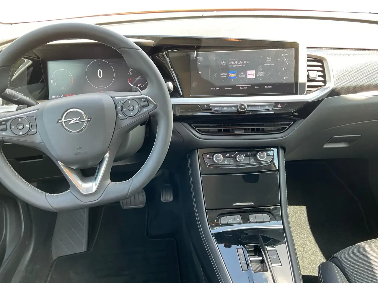 Opel Grandland 1.2 GS Line Anhängerkupplung NaviPro*Kamera360° — Galería del vehículo 12
