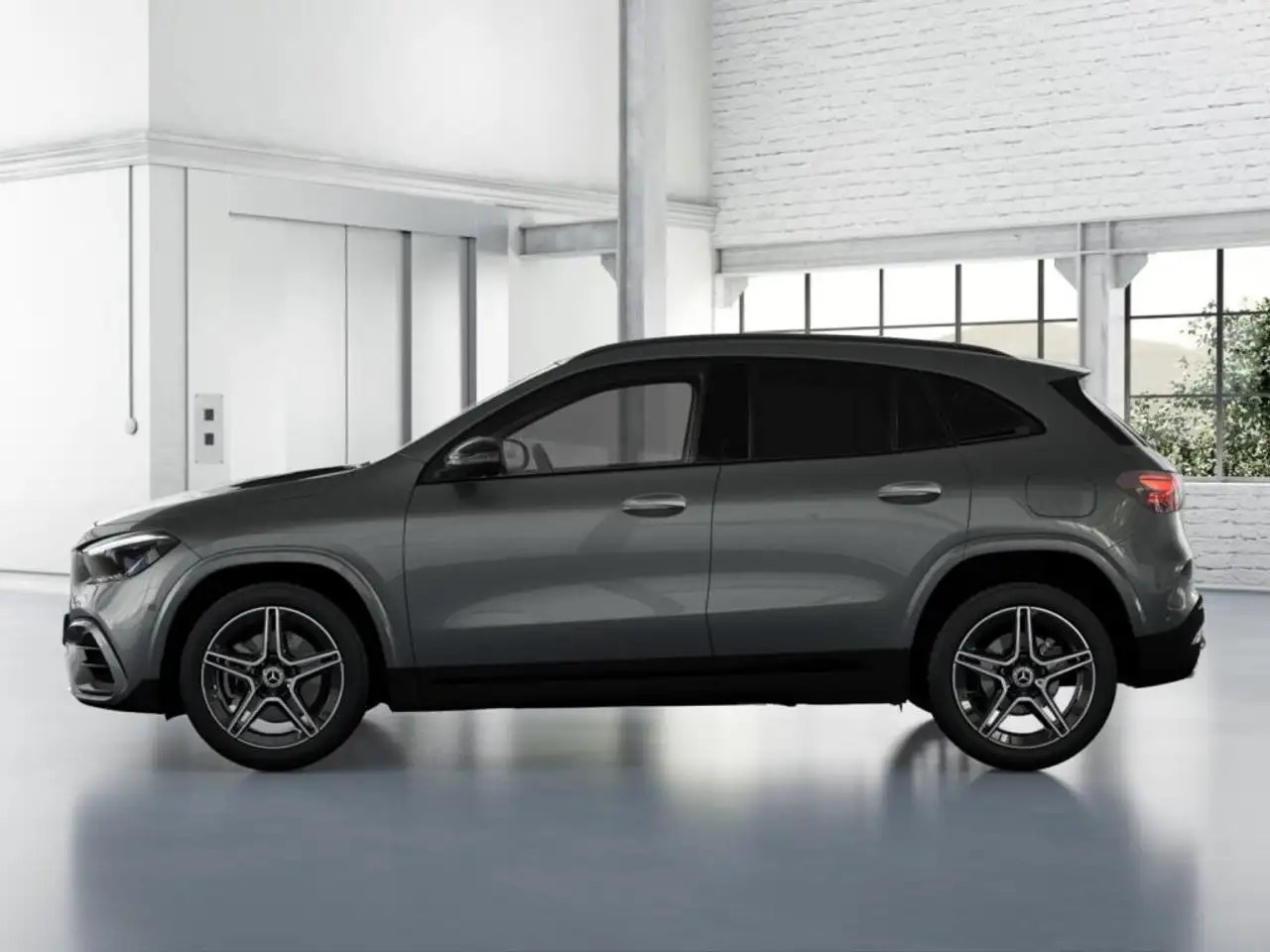 Mercedes-Benz GLA 180 AMG+NIGHT+DISTR+360+AHK+KAM+NAVI+KEYLESS — Vehicle gallery 2