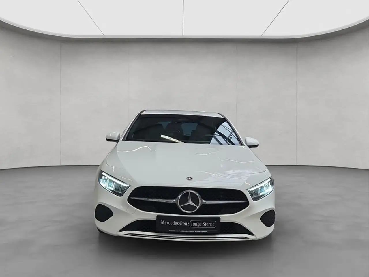 Mercedes-Benz A 200 A-Klasse — Vehicle gallery 9