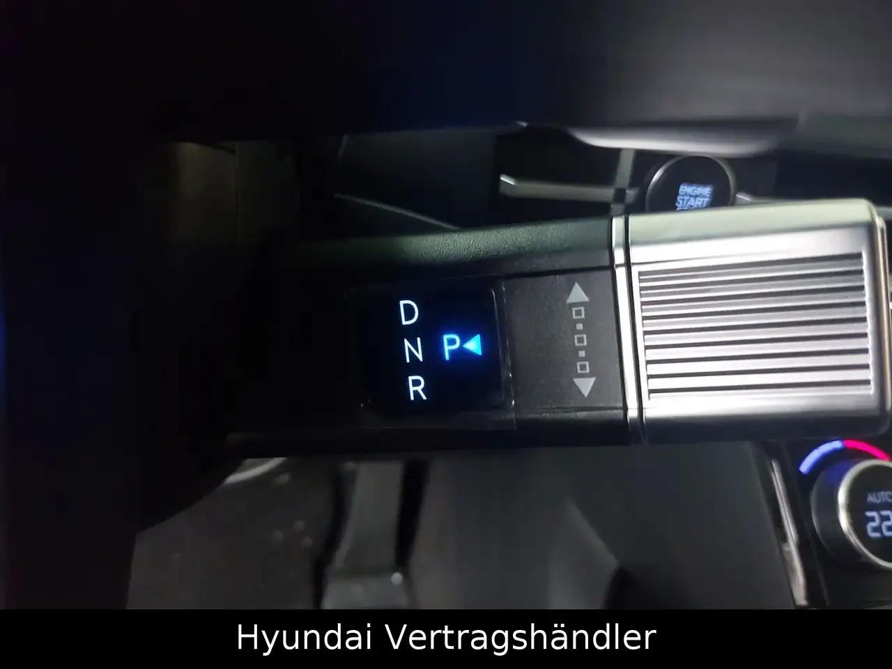 Hyundai SANTA FE 1.6 T-GDI Hybrid INTRO 4WD — معرض صور السيارة 20