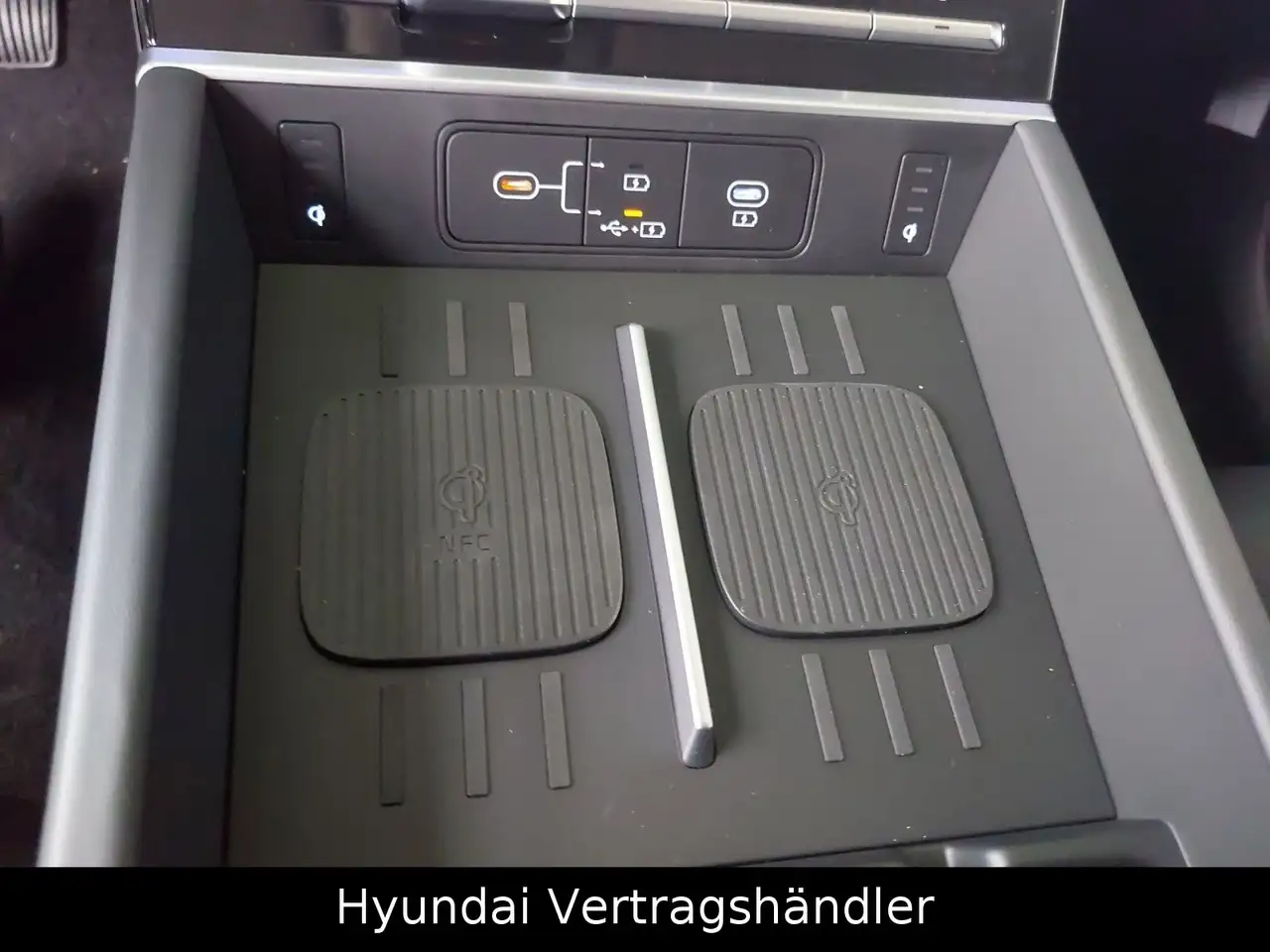 Hyundai SANTA FE 1.6 T-GDI Hybrid INTRO 4WD — معرض صور السيارة 17