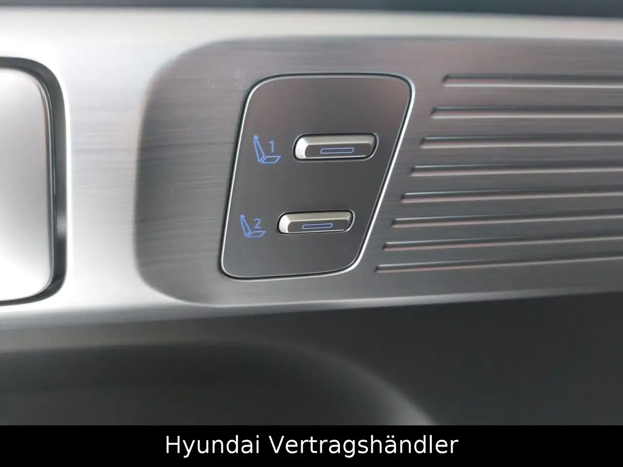 Hyundai SANTA FE 1.6 T-GDI Hybrid INTRO 4WD — معرض صور السيارة 14