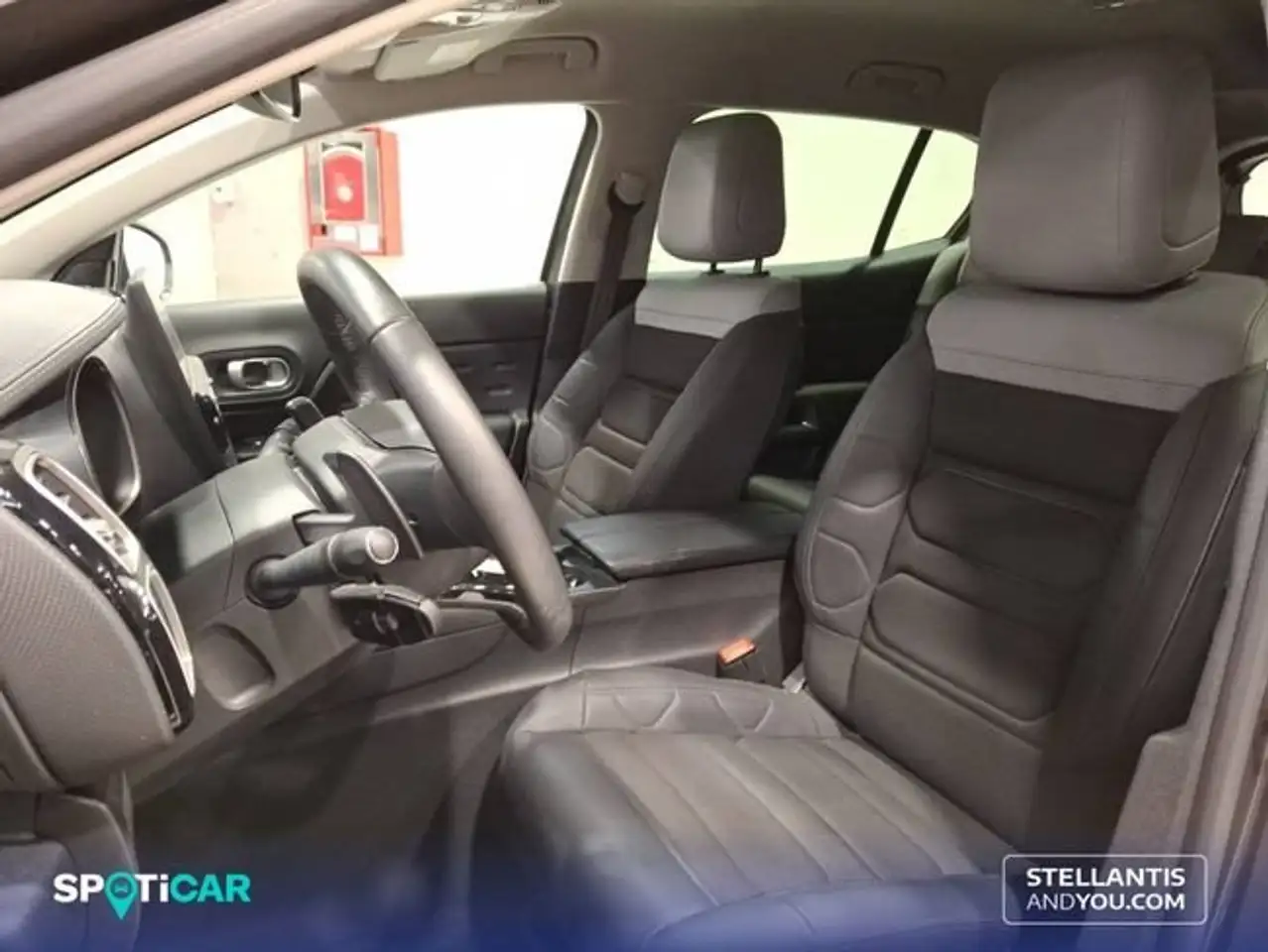 Citroen C5 Aircross Hybrid Max EAT8 225 — Galería del vehículo 9