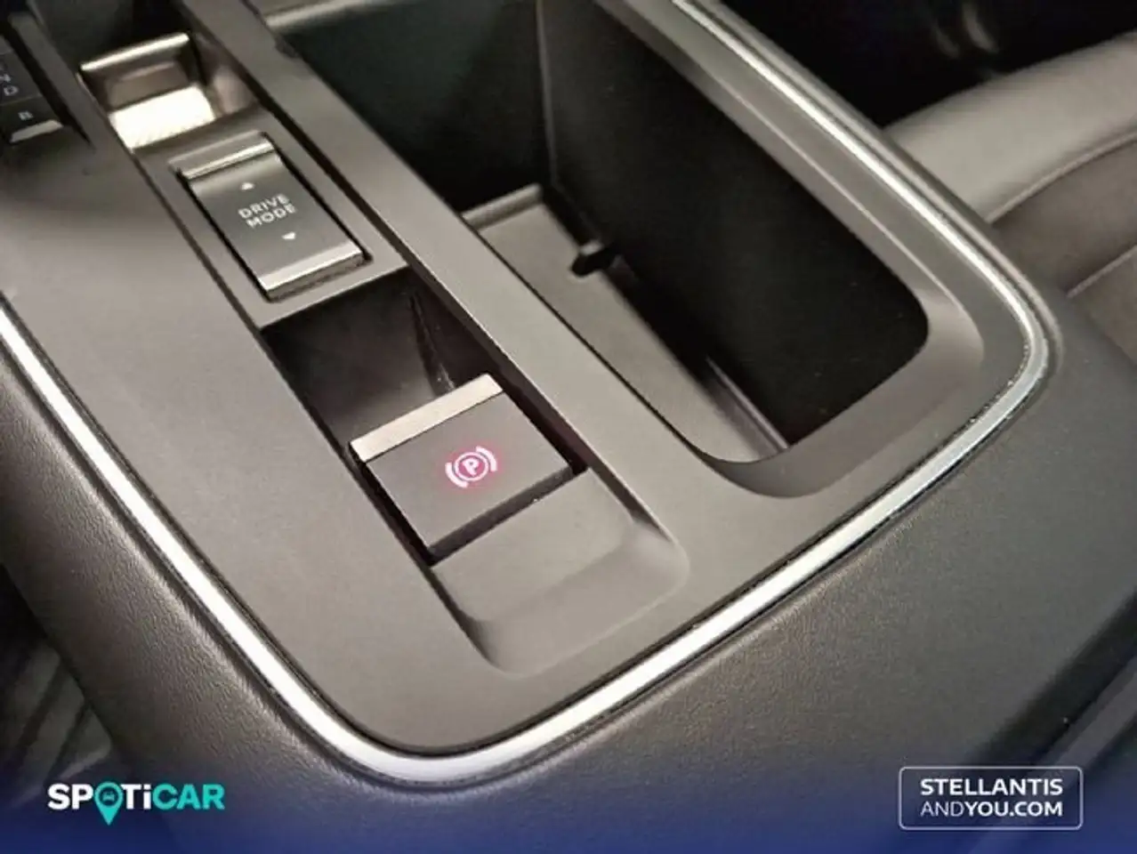 Citroen C5 Aircross Hybrid Max EAT8 225 — Galería del vehículo 20