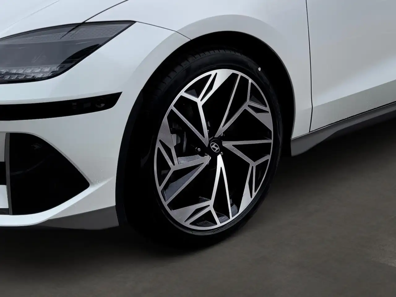 Hyundai IONIQ 6 UNIQ⚡77,4kWh⚡20" LM Felgen — Galerie du véhicule 8