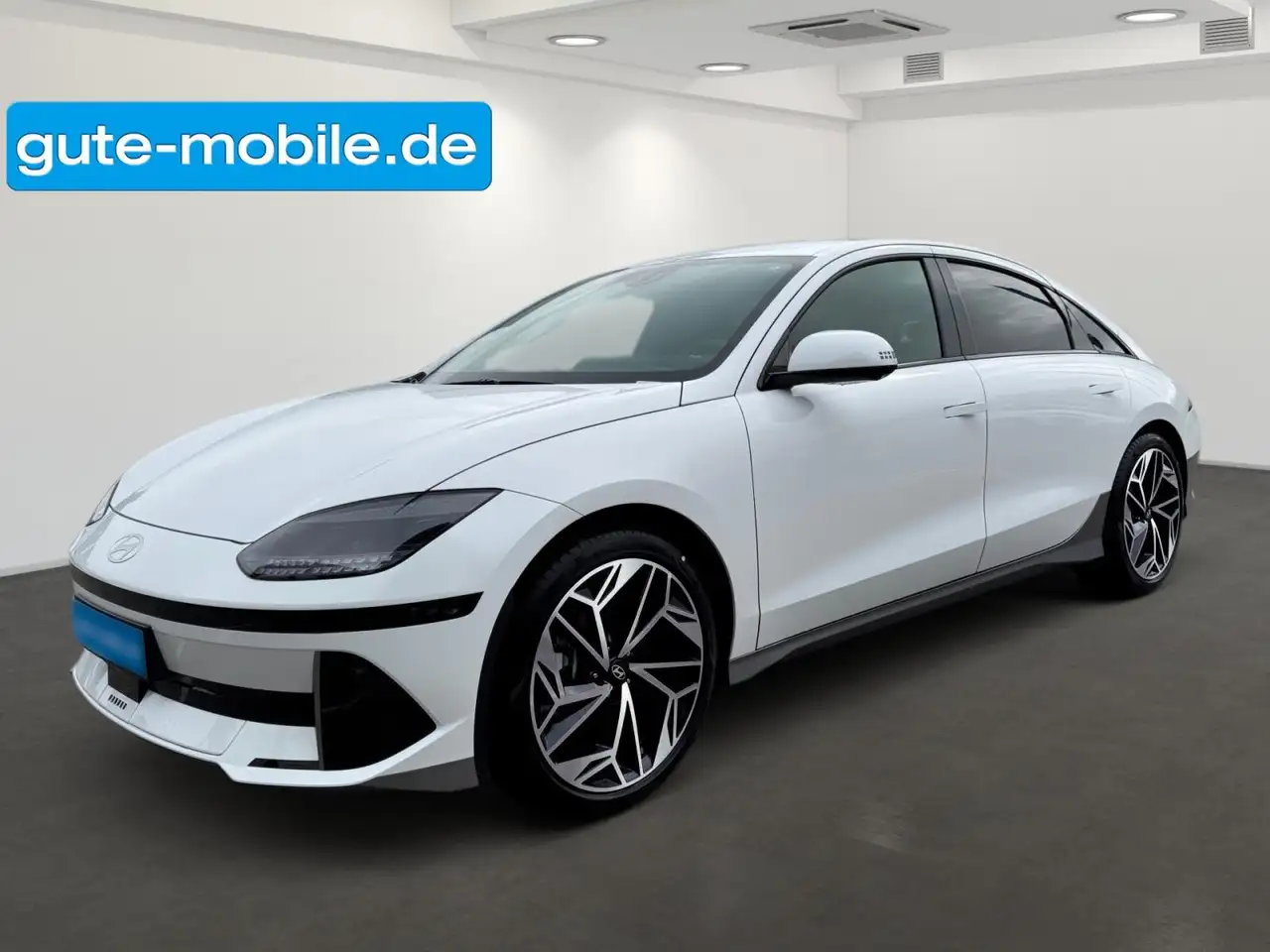 Hyundai IONIQ 6 UNIQ⚡77,4kWh⚡20" LM Felgen — Leonberg