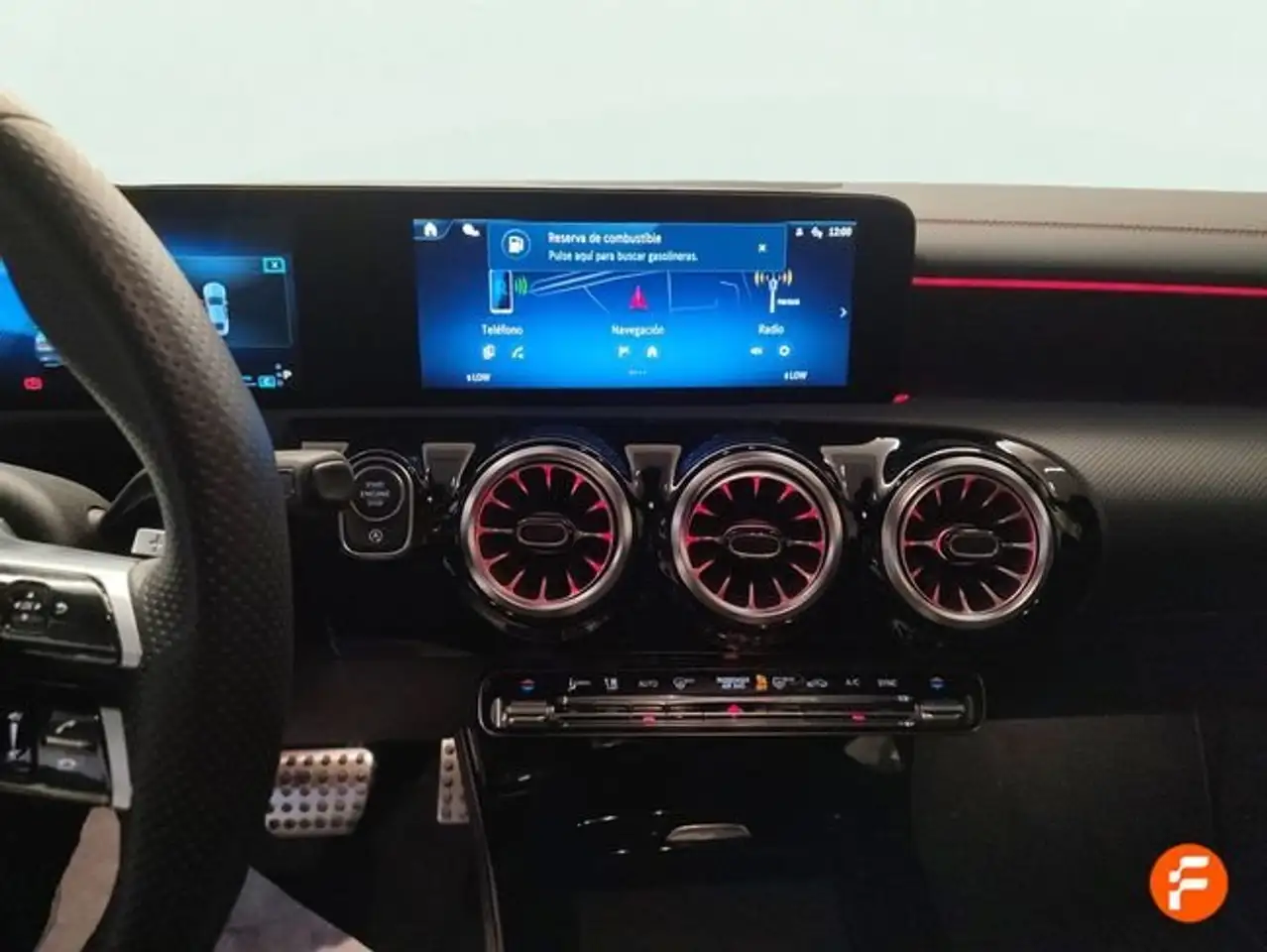 Mercedes-Benz CLA 200 — Galería del vehículo 11