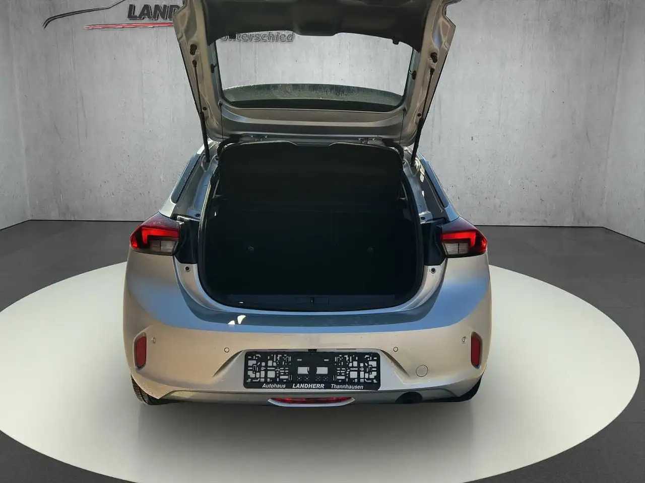 Opel Corsa 1.2 Turbo //Kamera/Sitzheizung/PDC — Galería del vehículo 14