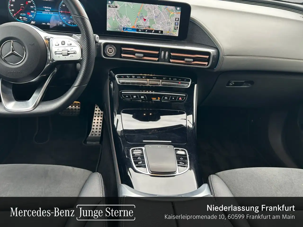 Mercedes-Benz EQC 400 4M AMG+360+MULTIBEAM+FAHRASS+BURMESTER+HUD — Vehicle gallery 15
