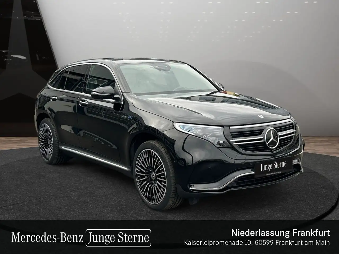 Mercedes-Benz EQC 400 4M AMG+360+MULTIBEAM+FAHRASS+BURMESTER+HUD — Vehicle gallery 5