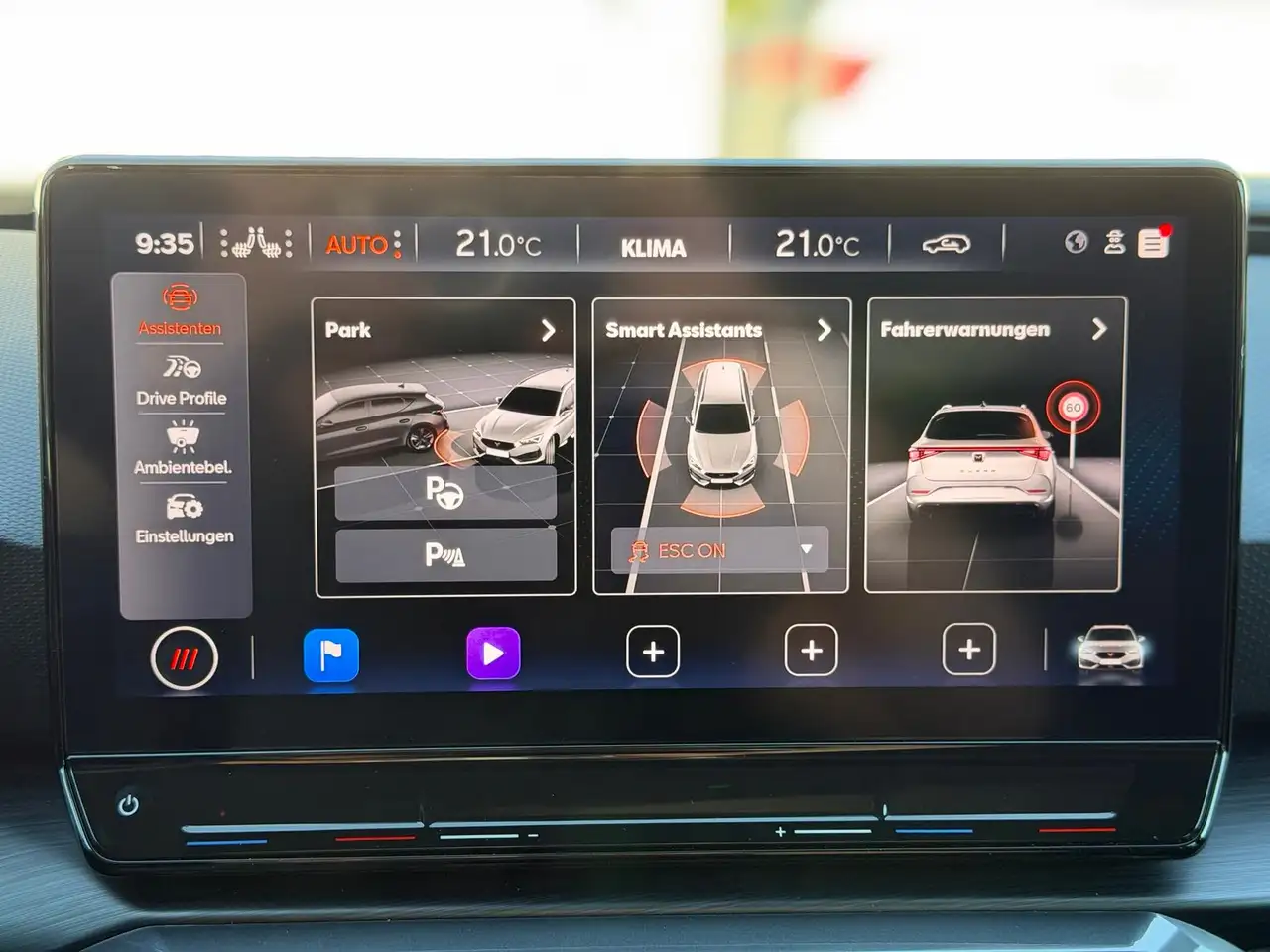 CUPRA Leon 2.0 TSI VZ 4Drive NAVI|PANO|Matrix|ACC|APP — Vehicle gallery 10