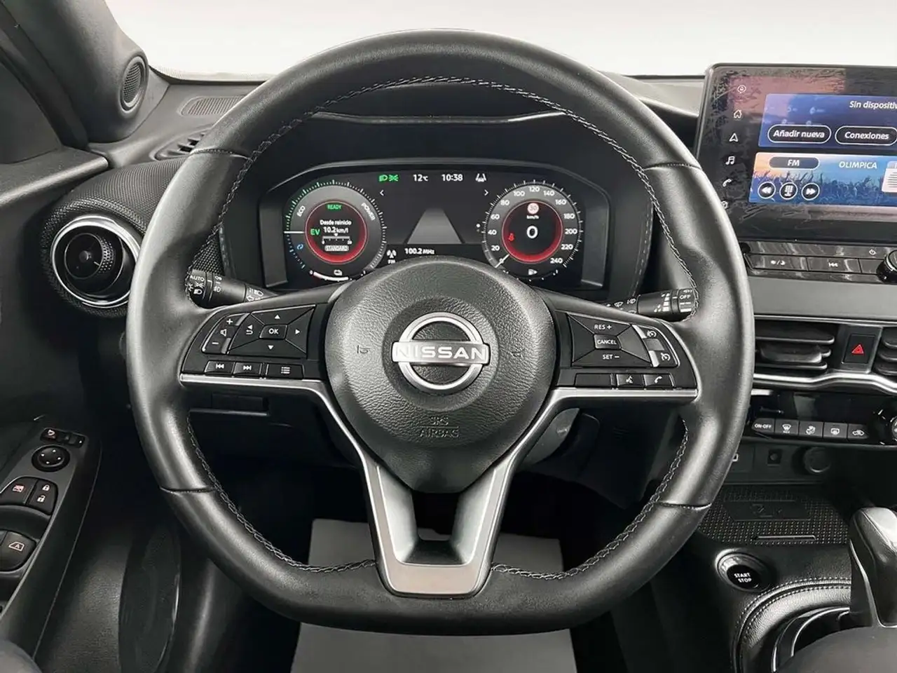 Nissan Juke 1.6 Hybrid N-Connecta Auto 105kW — Vehicle gallery 7