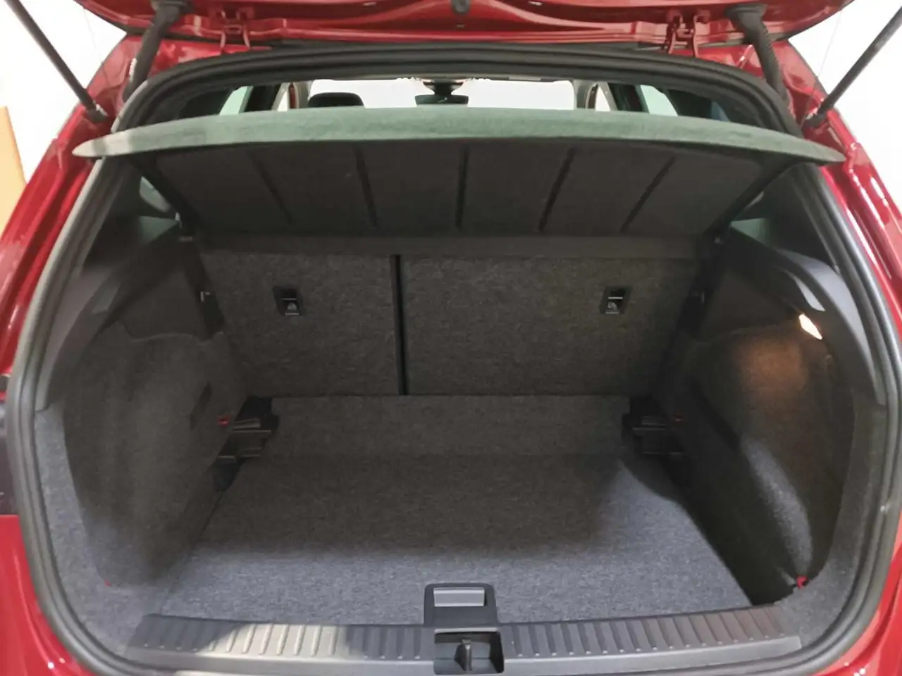 SEAT Arona 1.0 TSI S&S FR Special Edition 115 — Vehicle gallery 7