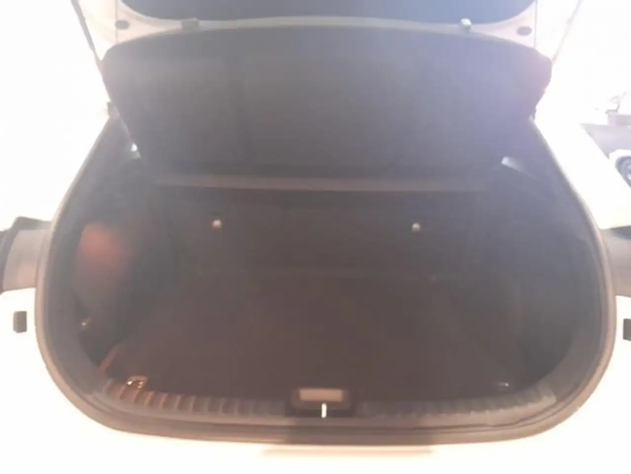 Kia XCeed 1.0 T-GDi Drive — معرض صور السيارة 12