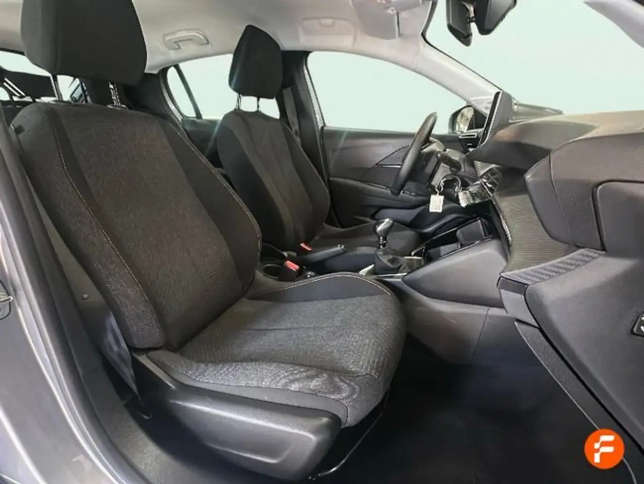Peugeot 208 Style Gasolina 100 S&S 6 Vel MAN — Galerie du véhicule 13