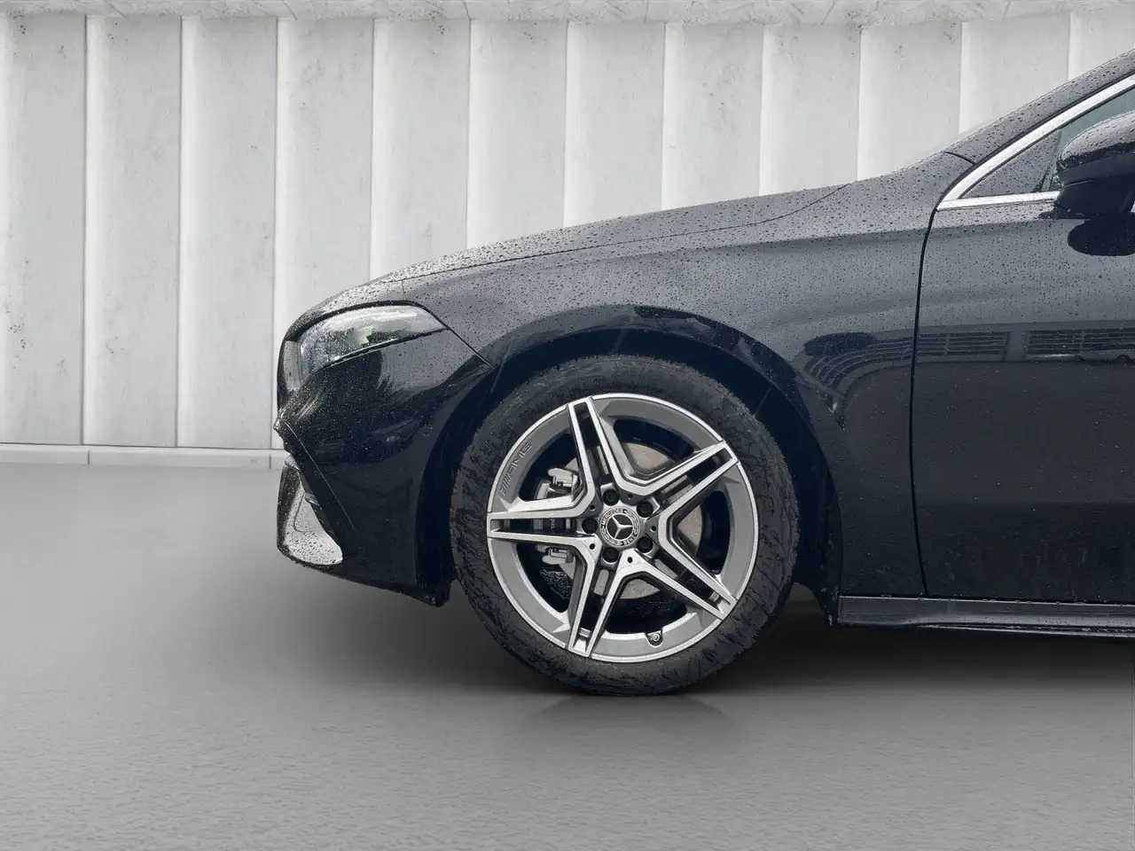 Mercedes-Benz A 200 AMG Line Premium Burmester Kamera Totwinke — معرض صور السيارة 18